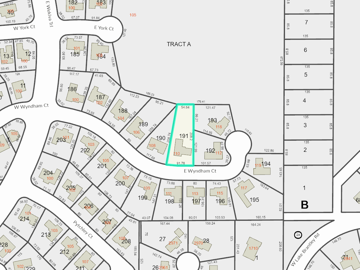 110 E Wyndham Ct  